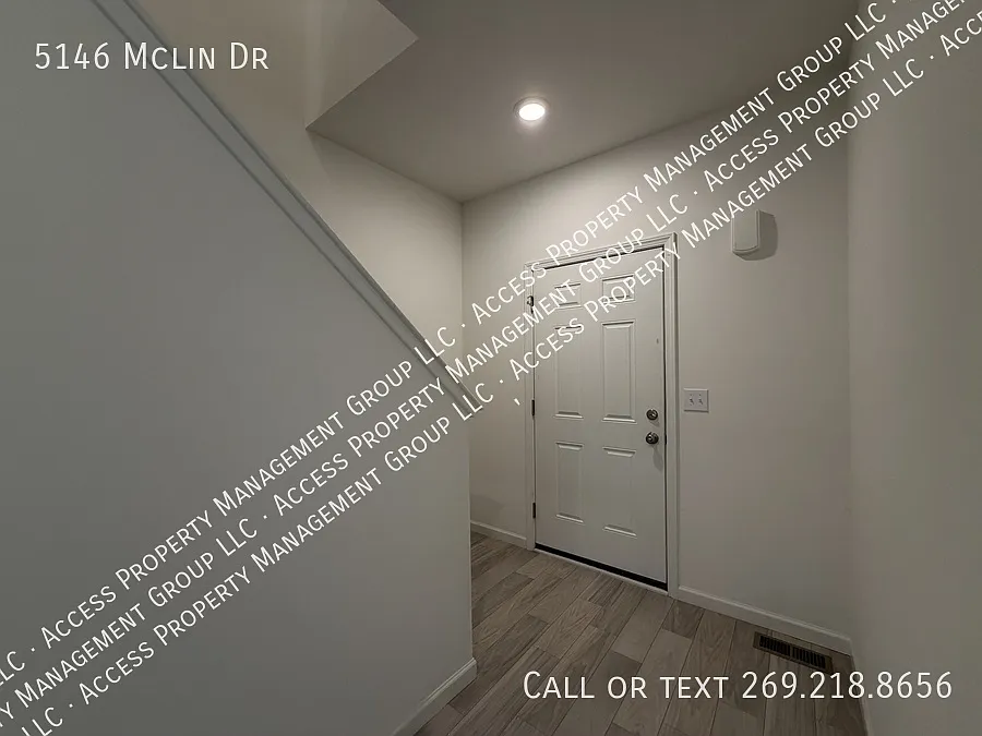 Beautiful 4 bed home in Portage Public Schools! — Photo 3