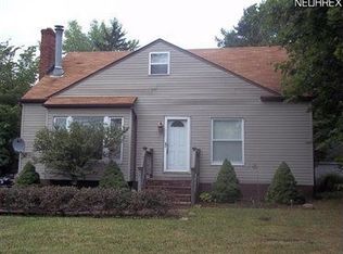26775 Aurora Rd, Bedford Heights, OH