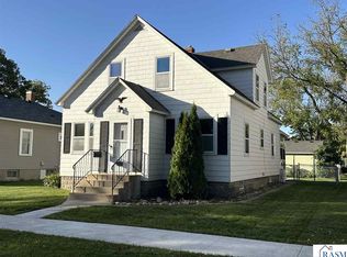 512 Page Ave, North Mankato, MN 56003