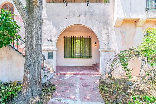 3rd image of 1293 S Cloverdale Ave #1293