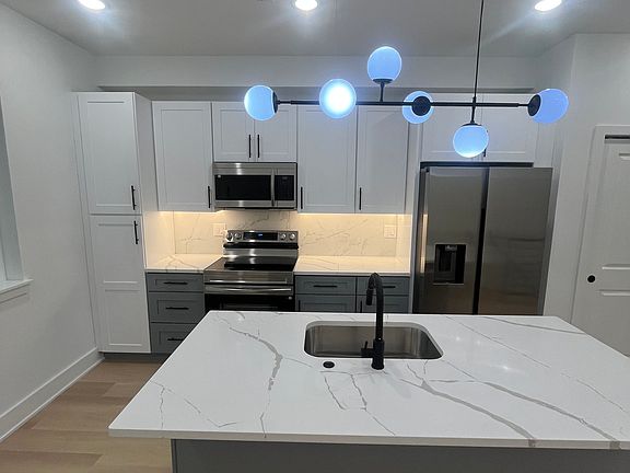 5th image of 2156 N 5th St #2