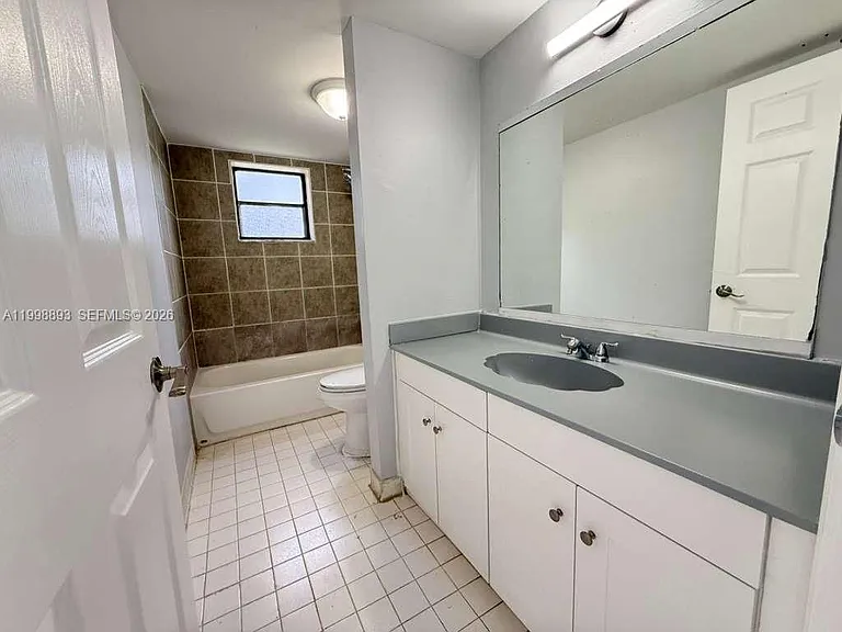 1920 N Congress Ave #201 — Photo 6