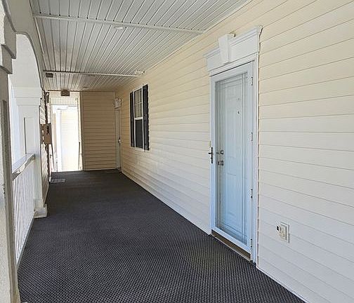 5th image of 1286 River Oaks Dr Unit 8-M