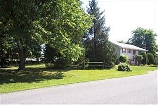 2nd image of 68 Hilltop View Way