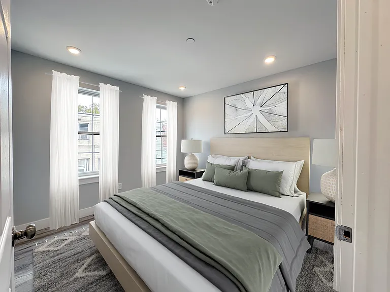 2809 S Warnock St #2 — Photo 9