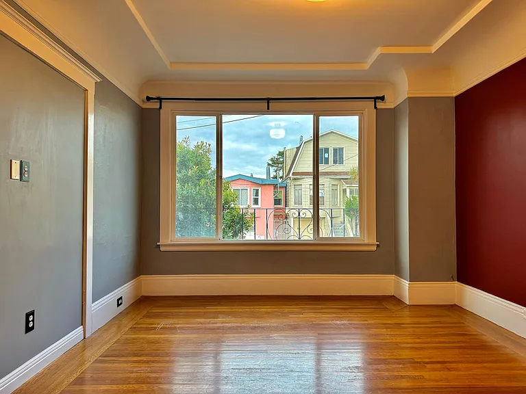 231 Jules Ave — Photo 6