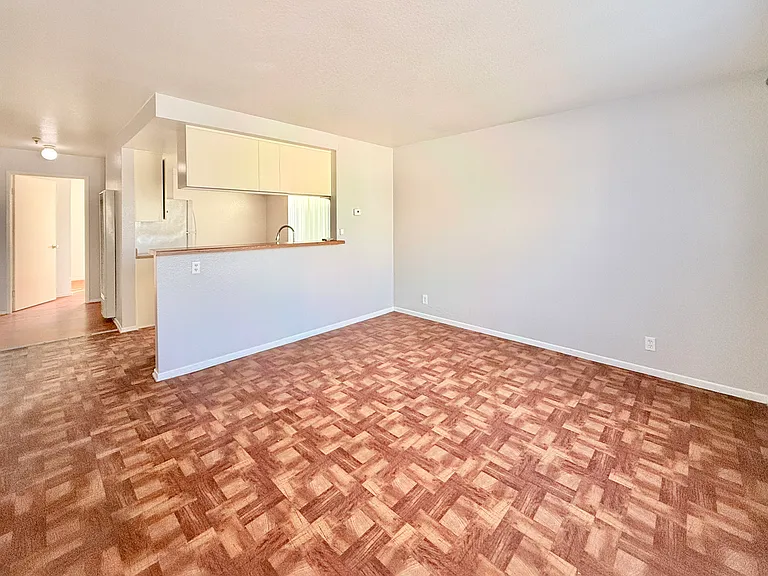 11438 Cedar Ave #0 — Photo 10