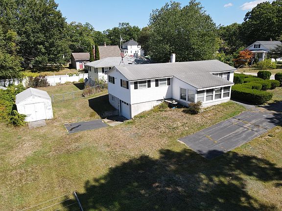 4th image of 12 Boothby Avenue