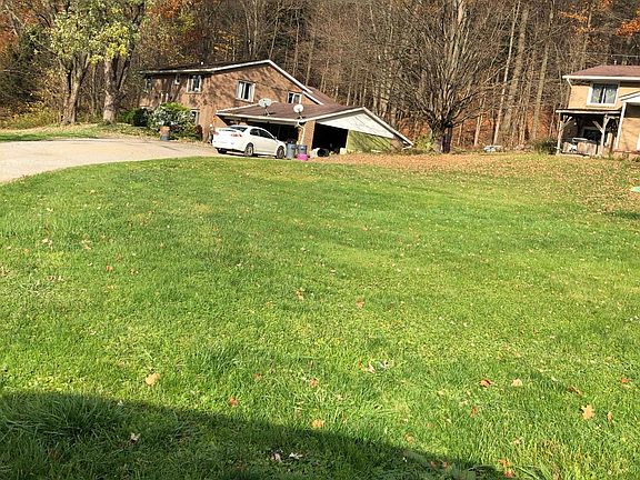 private drive to the house