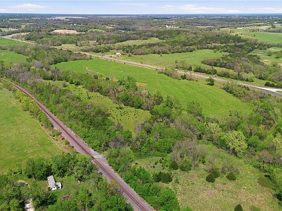 2nd image of 4 County Road 1077