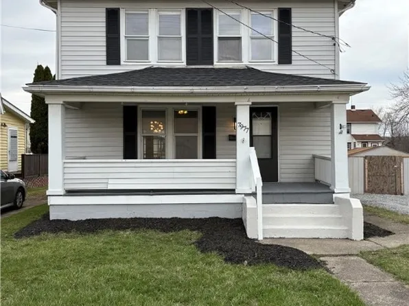 7977 2nd St, Masury, OH 44438