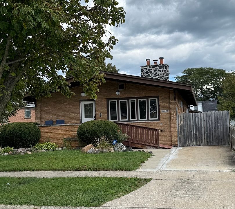 1st image of 14601 S Palmer Ave