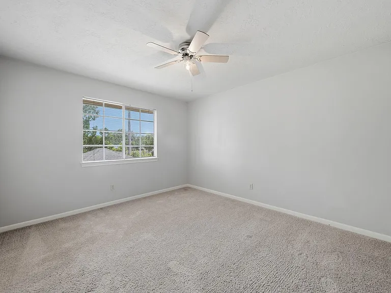 15122 Greenleaf Ln — Photo 34