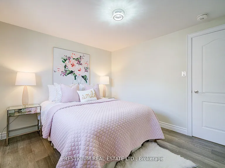 6 Willis Dr #UPPER LEVEL — Photo 28