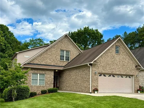 1410 Mount Tabor Ct, Winston Salem, NC 27106