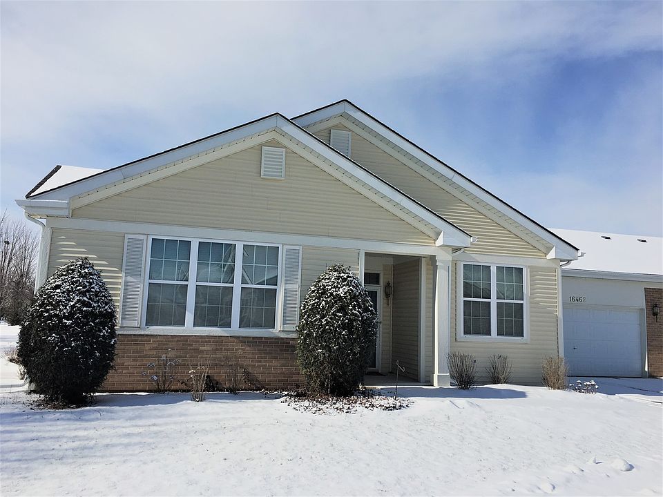 1st image of 16462 Crescent Lake Dr