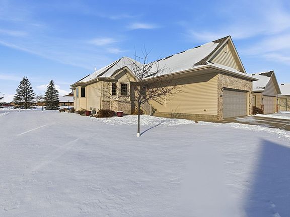 5th image of 224 Harmon Ln