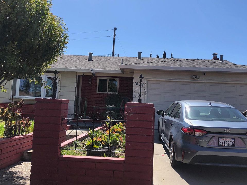 1st image of 1634 Honeysuckle Dr