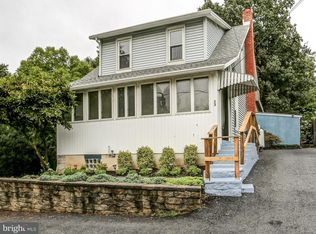 13 E Lisburn Rd, Bowmansdale, PA 17055