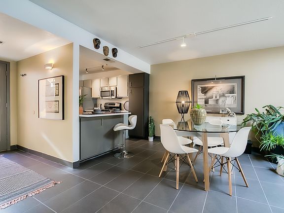 4th image of 6019 Del Campo Pl NE