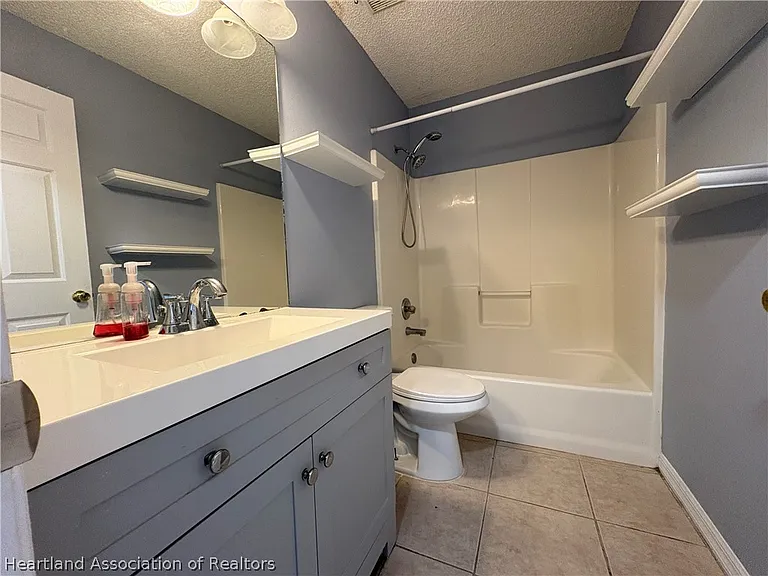 3928 Mendoza Ave — Photo 27