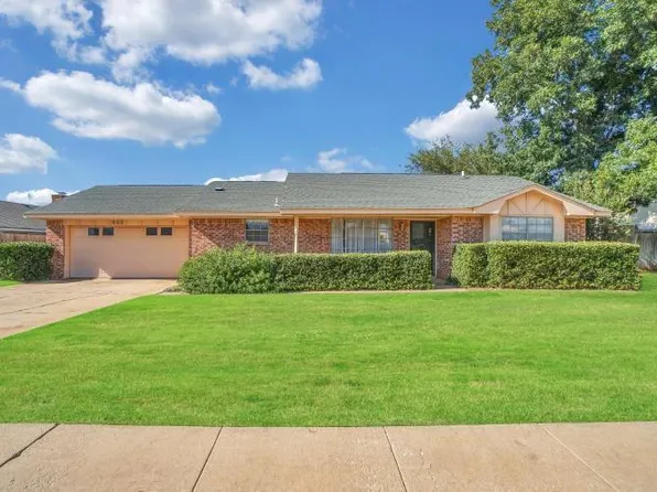 505 Sequoyah Ln, Altus, OK 73521