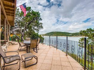 1961 Pebble Beach Rd, Lakehills, TX 78063