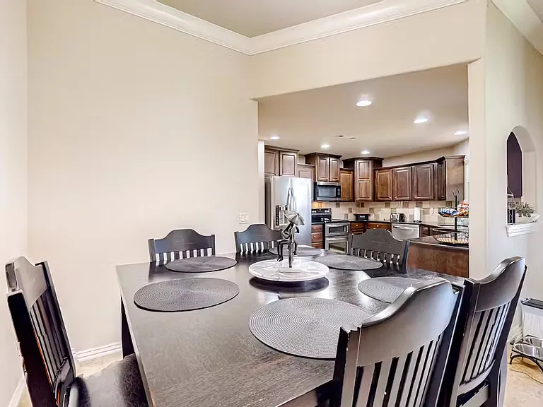 3704 SW High Point Ave — Photo 6