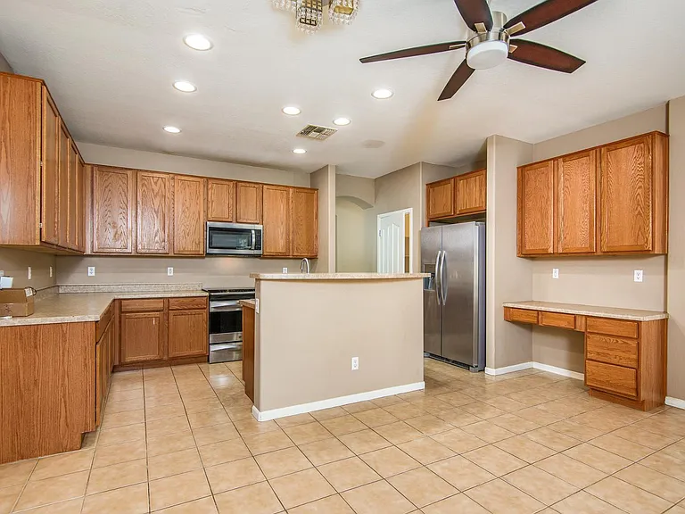 21357 N Liles Ln — Photo 21
