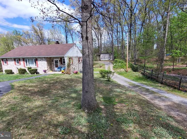 1859 Leafmore Rd #1861, Chambersburg, PA 17202