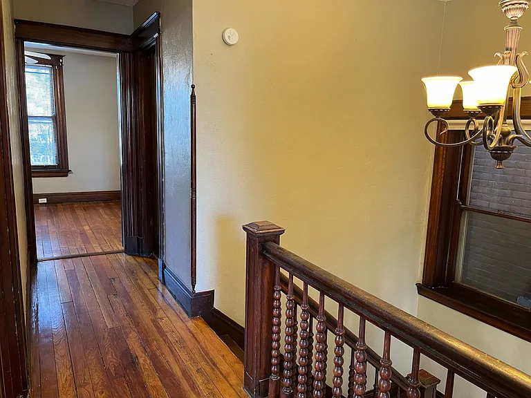 2102 Maryland Ave — Photo 16