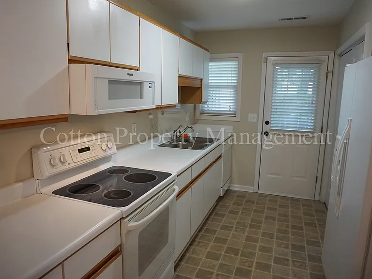 4604 Song Sparrow Ct — Photo 9