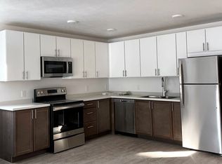 Gatehouse Rows, Lincoln, NE 68503