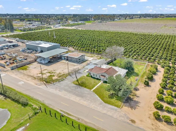4125 N Greenwood Ave, Sanger, CA 93657