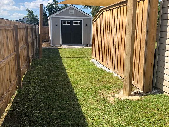 4th image of 2407 Volusia Ave