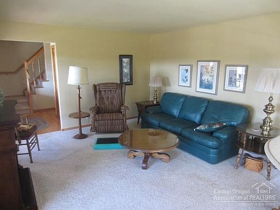 4th image of 22360 White Peaks Dr