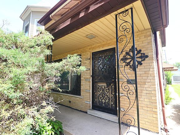2nd image of 6745 S Bell Ave