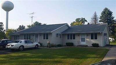 2nd image of 103 Willow St