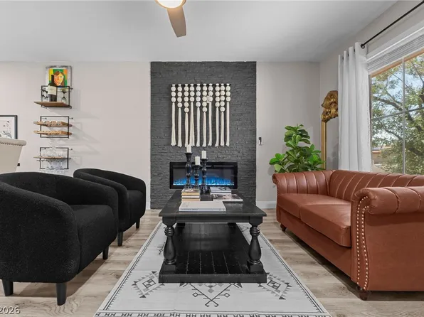 445 Concord Way, Henderson, NV 89015
