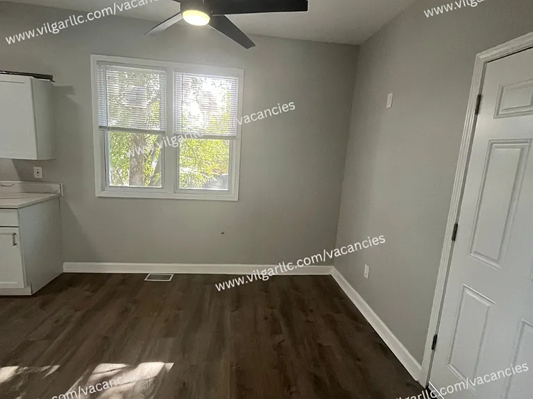 4117 Euclid Ave — Photo 5