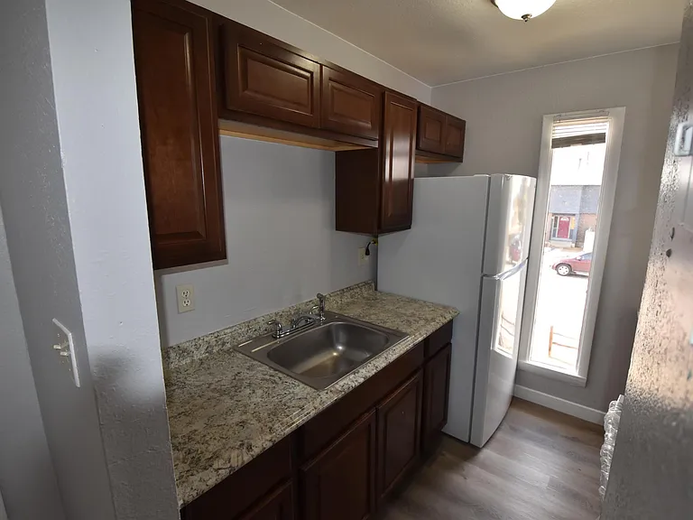 4235 Loomis Ave #1 — Photo 8