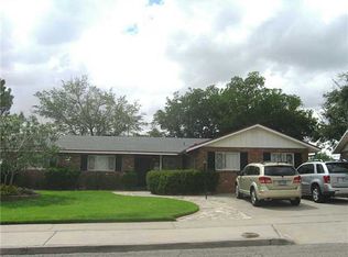 224 Espana Ln, El Paso, TX 79912