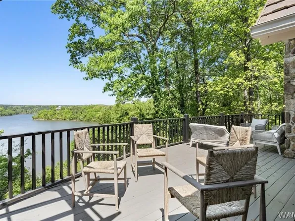 11091 Patton Rd, Northport, AL 35475