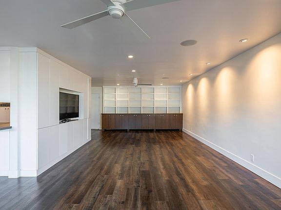4th image of 635 Paseo De La Playa Unit 104