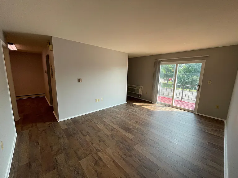 2344 Glenheath Dr — Photo 9