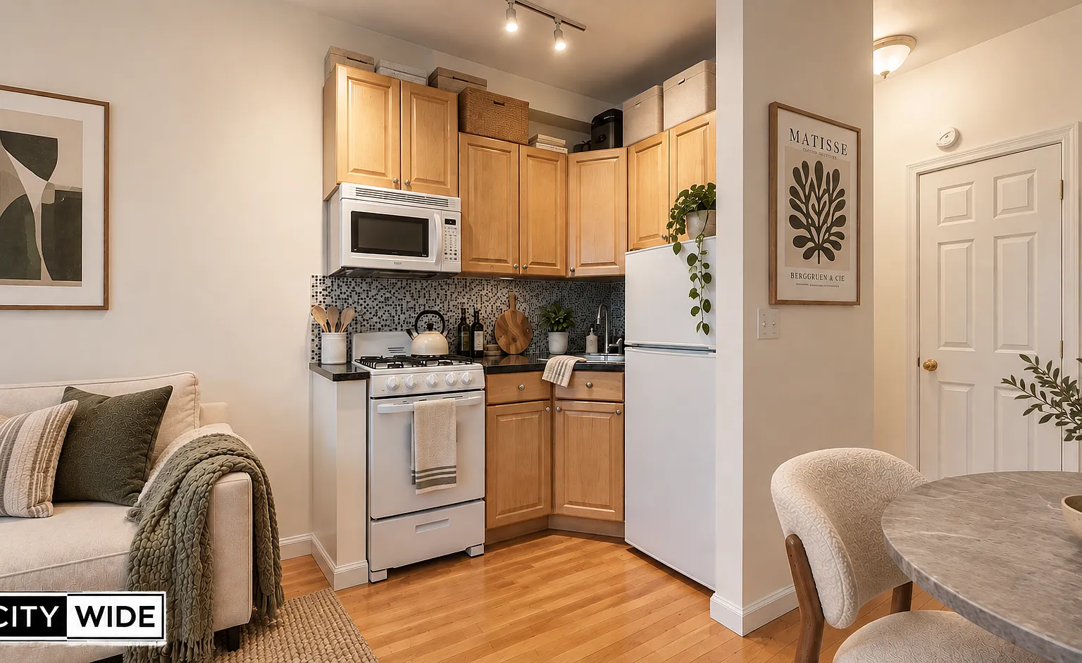 7 Saint Marks Place — Photo 3