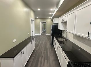 5845 S Michigan Ave #3S, Chicago, IL 60637