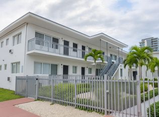 6877 Abbott Ave Miami Beach, FL 33141, Miami Beach, FL 33141