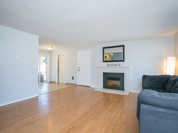 5th image of 12501 NE 76th St