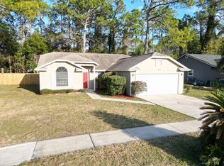 325 Quebec Ln, Jacksonville, FL 32225